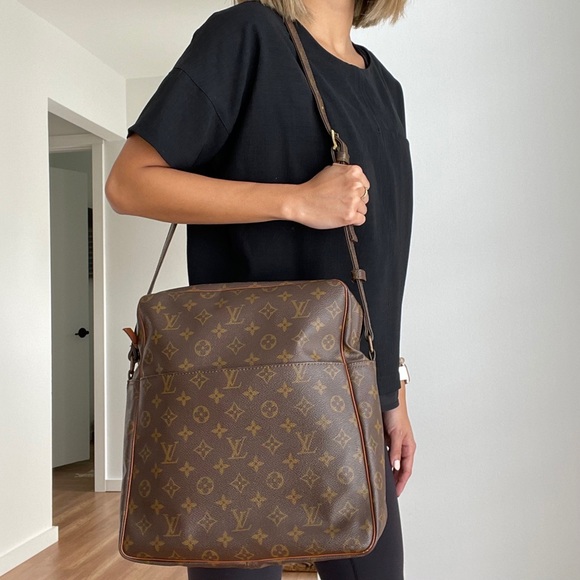Authentic Louis Vuitton Marceau Crossbody Bag - Picture 12 of 12